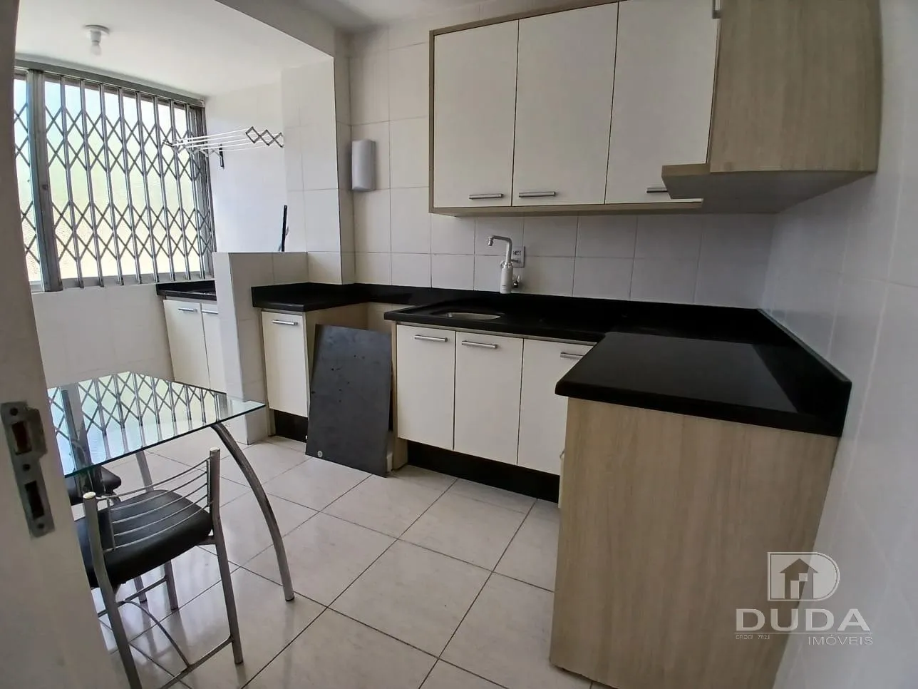 2-bedroom apartment with 80 m² and 1 parking spot — photo 2