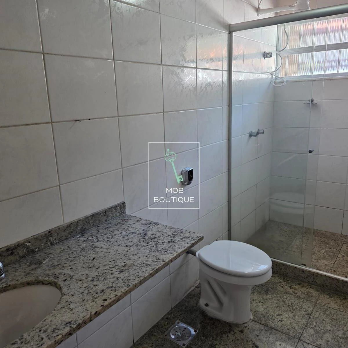 Duplex house with 5 bedrooms and laundry washing machine — photo 9