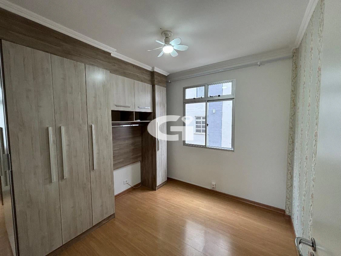 2-bedroom apartment with wood or laminate floors — photo 18