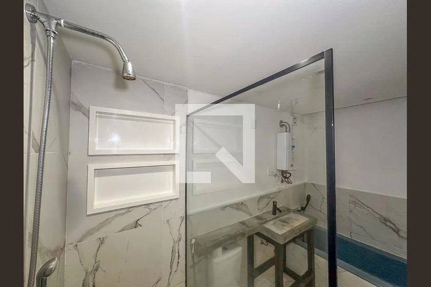 170 m² apartment with 3 bedrooms and a suite — photo 42