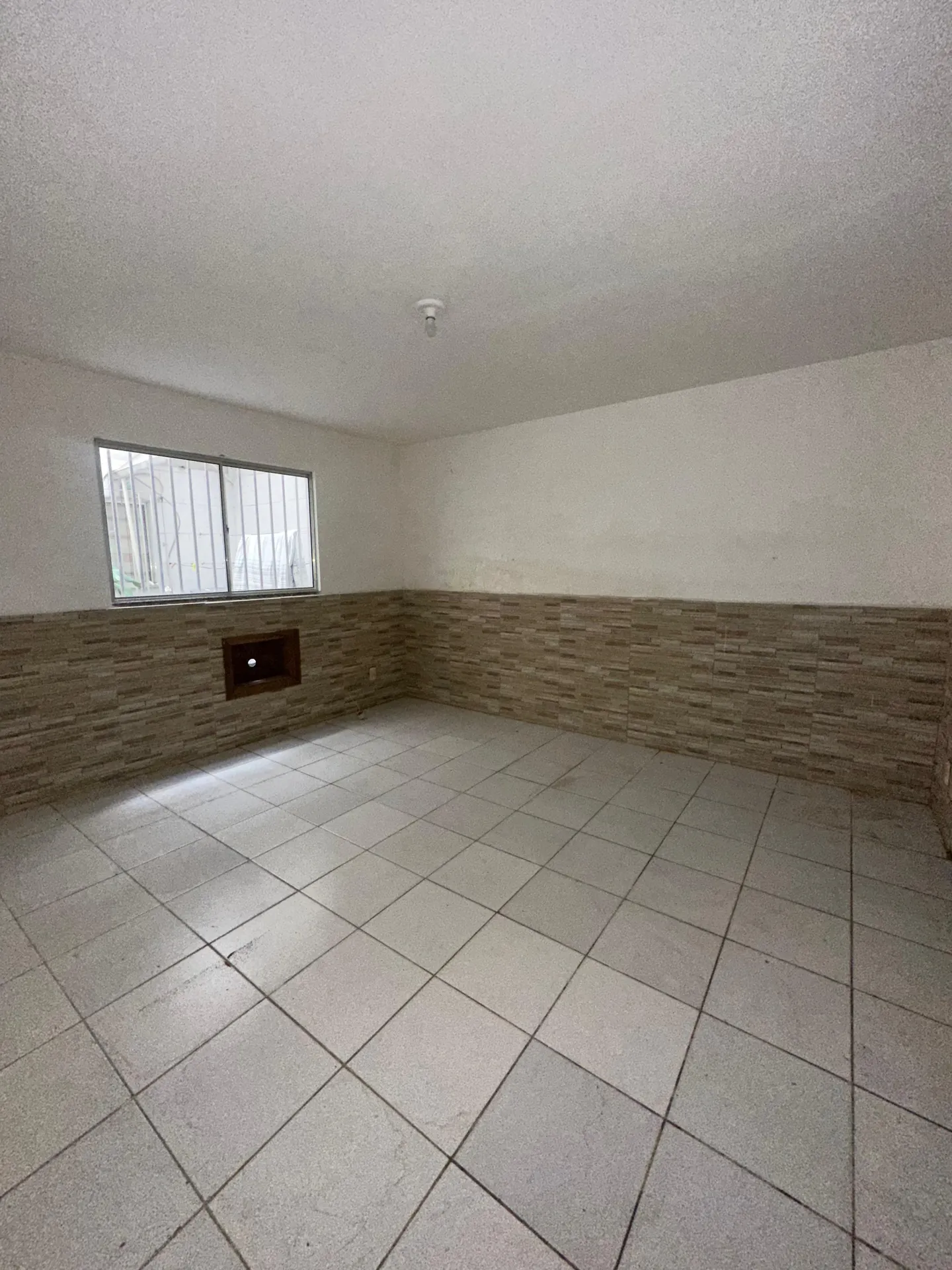 Невмебльована студія 30 м² з 1 спальнею та 1 ванною — photo 18