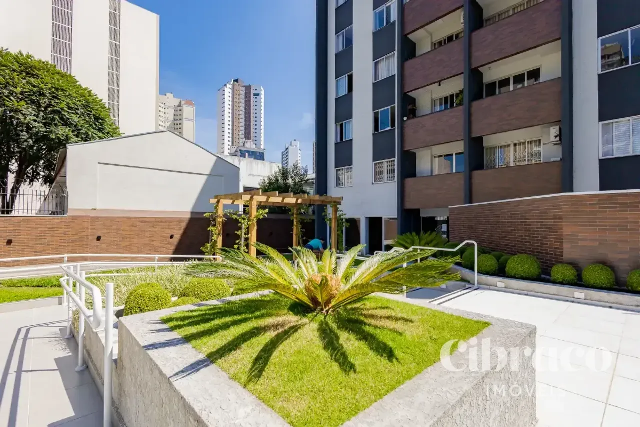 147 m² apartment with 3 bedrooms, 1 en-suite, 2 parking — photo 6