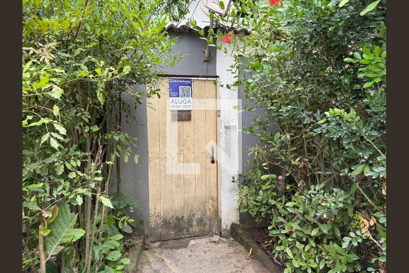 Garden in a one-bedroom house, 45 m² — photo 23