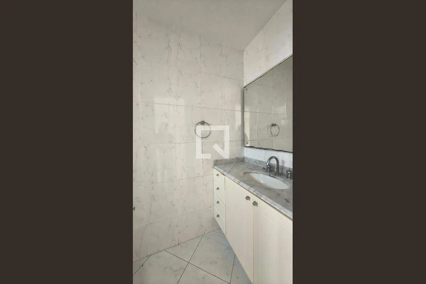 Apartamento com 3 suítes, varanda e 193 m² — photo 43