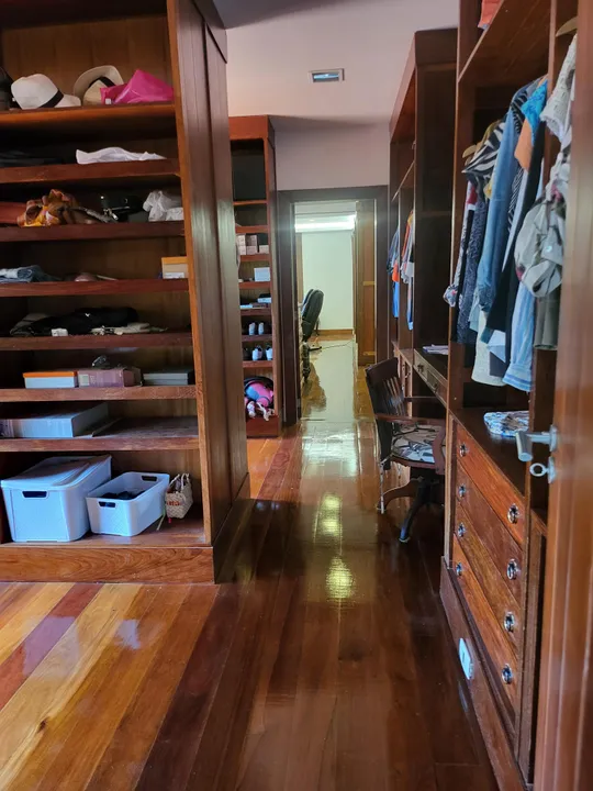 Casa mobiliada com 5 quartos e 5 suítes e varanda — photo 5