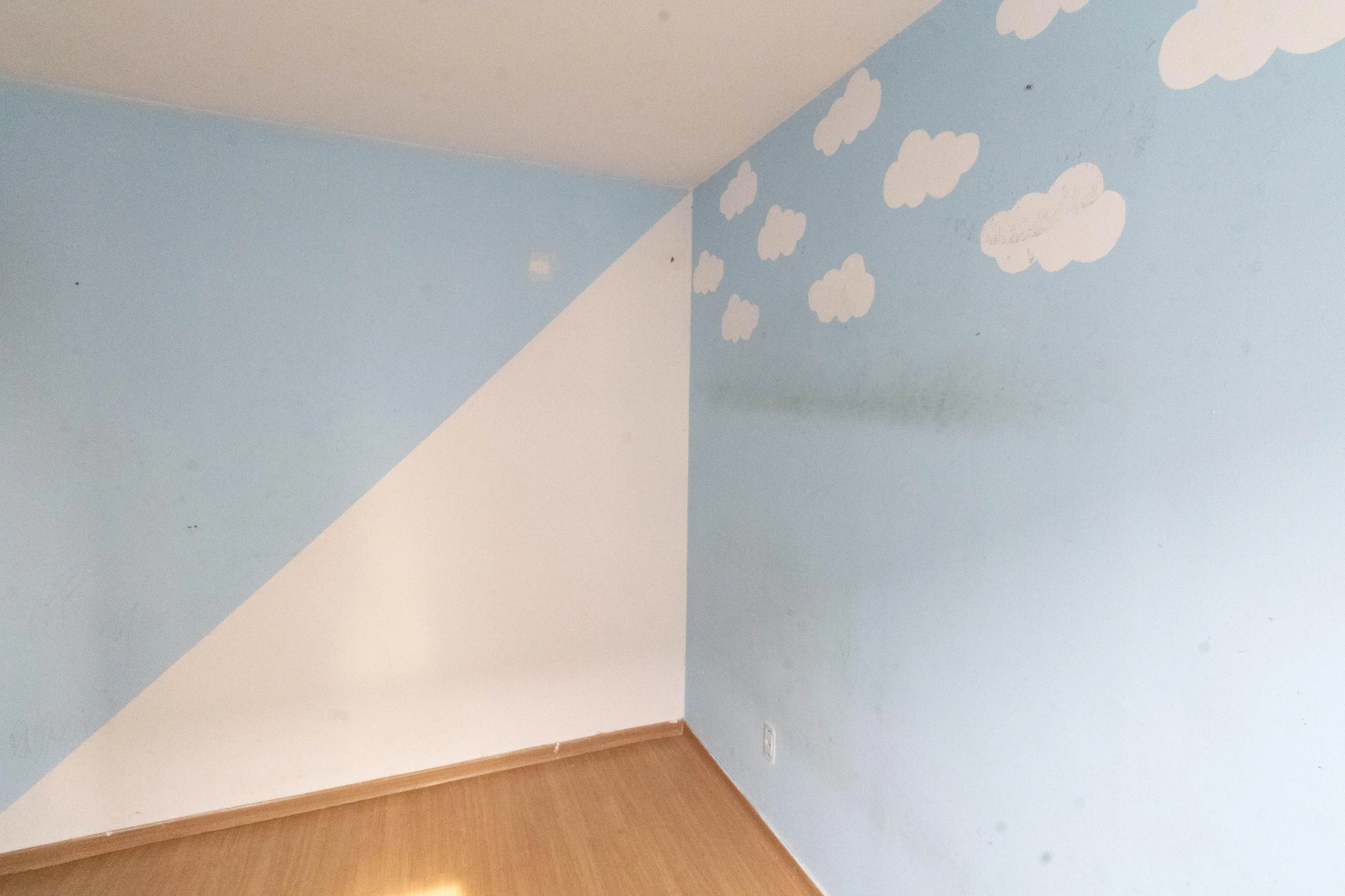 2-bedroom apartment in a building with a pool — photo 26