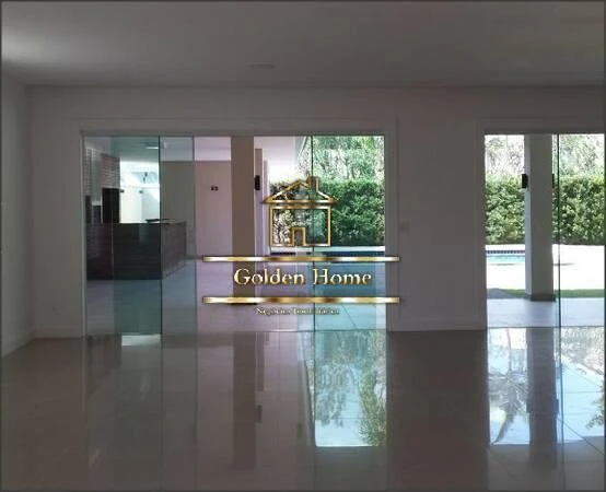 Triplex house with 5 en-suites and 3 parking spaces — photo 15