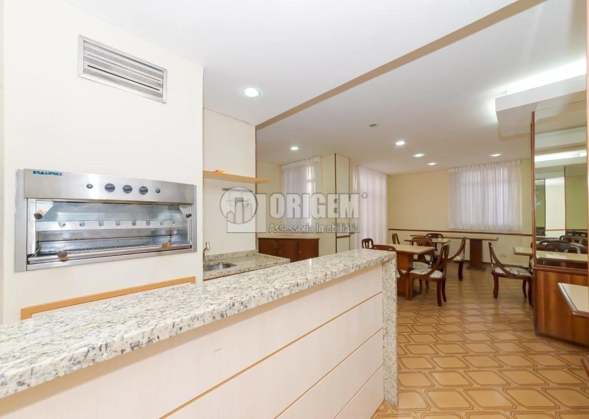 Furnished 216 m² apartment with 3 en-suites — photo 36