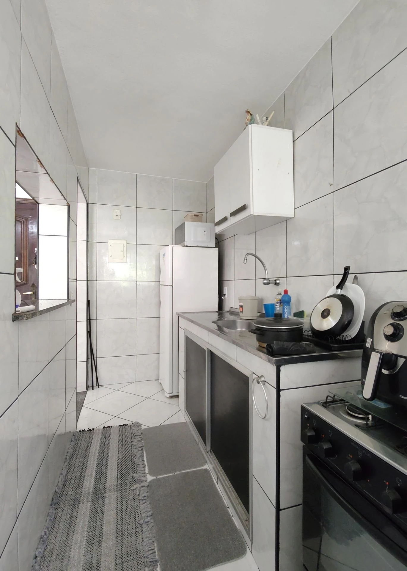 Furnished 1-bedroom apartment with gas open-plan kitchen — photo 13