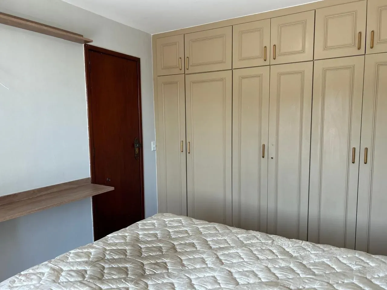 Unfurnished apartment with 3 bedrooms and 5 bathrooms — photo 39
