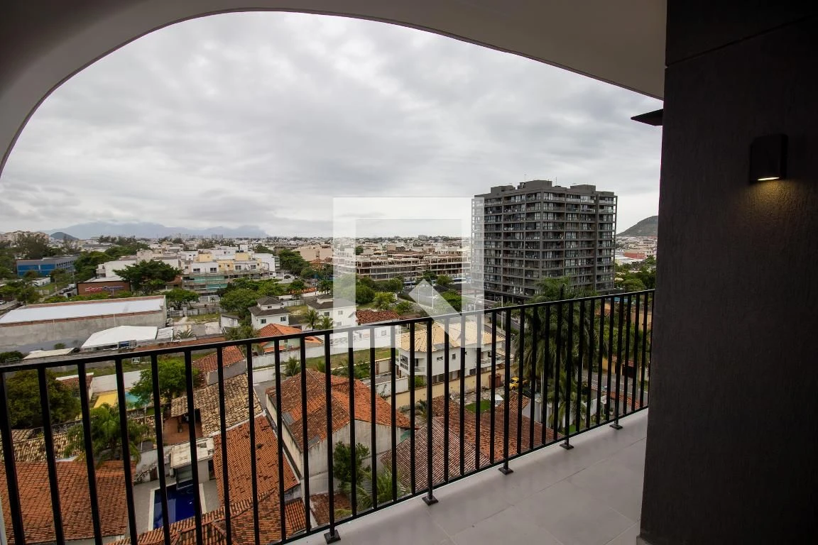 3-bedroom apartment with parking and an en-suite bathroom