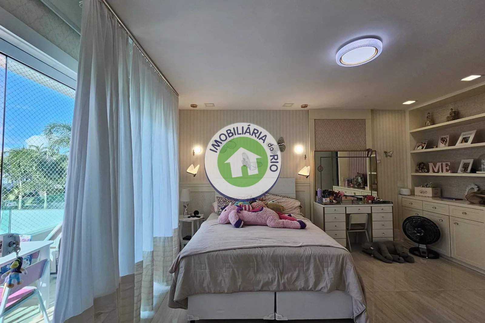 Casa com 5 quartos e 5 banheiros, cozinha fechada — photo 51