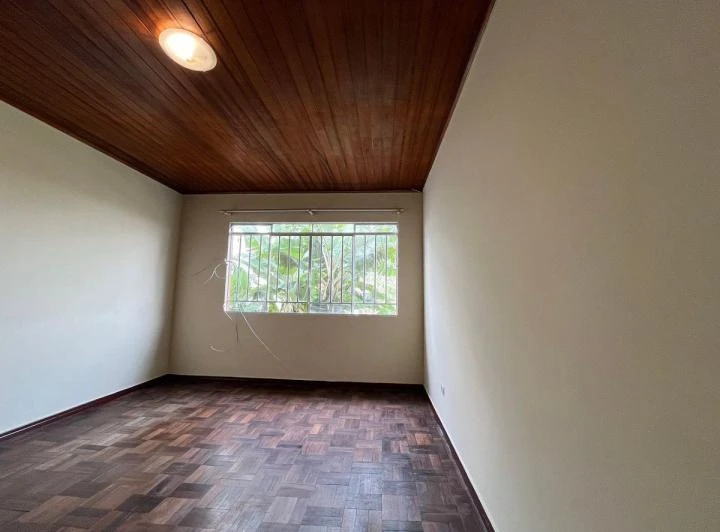 House with 3 bedrooms and 480 m² plus 2 parking spots — photo 5
