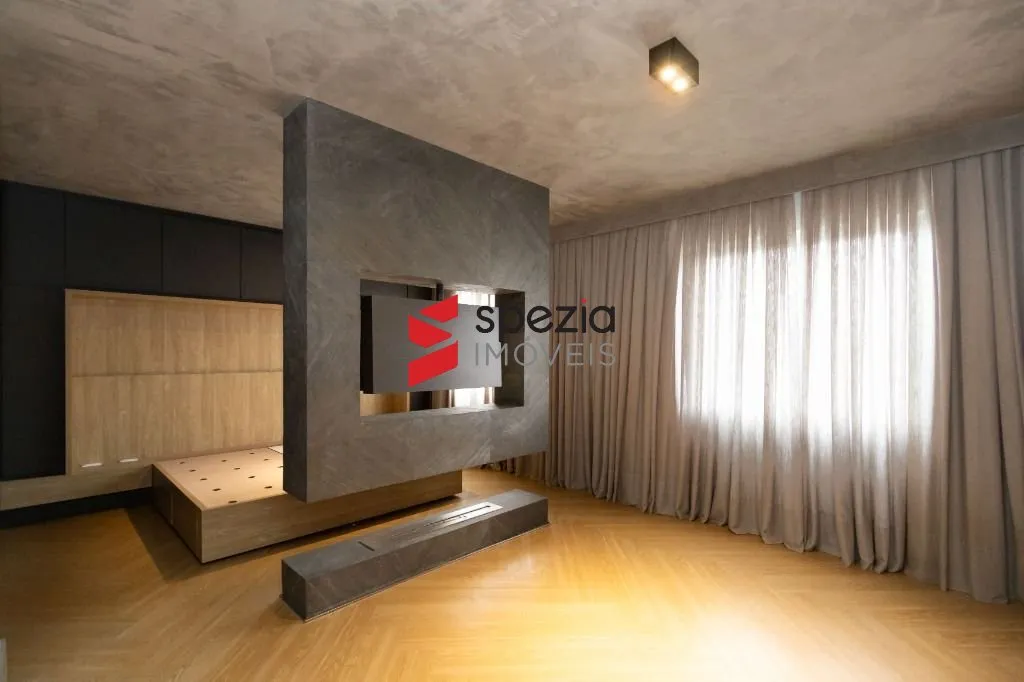 332 m² apartment with 2 bedrooms and 5 bathrooms — photo 19