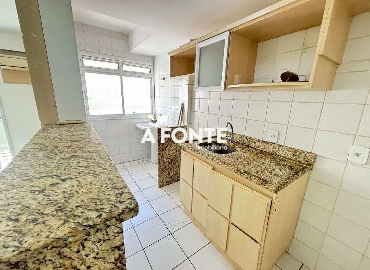 2-bedroom apartment with an open-plan kitchen and balcony — photo 16