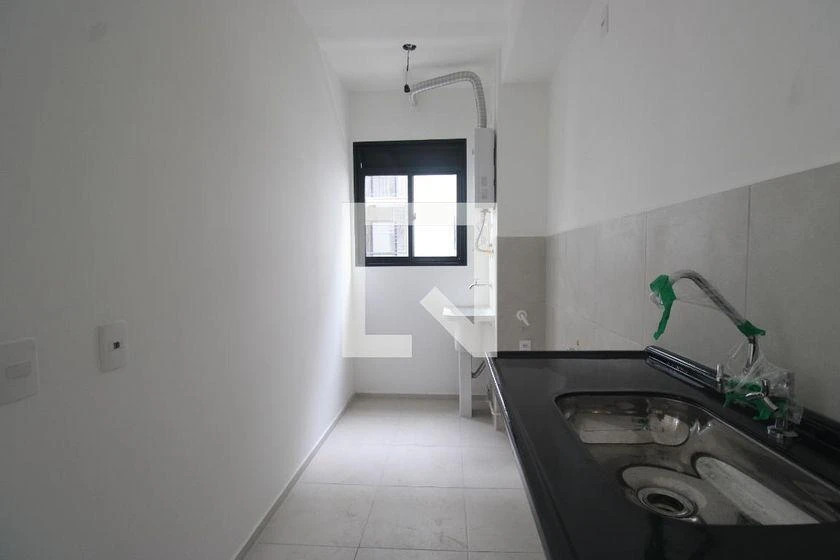 2-bedroom apartment in a building with a gym — photo 25