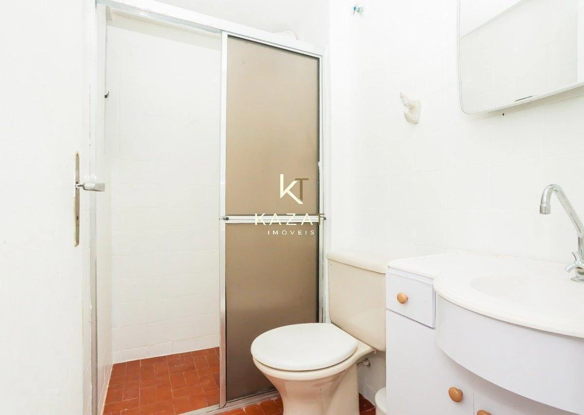 61 m² 3-bedroom apartment with balcony and laundry area — photo 15