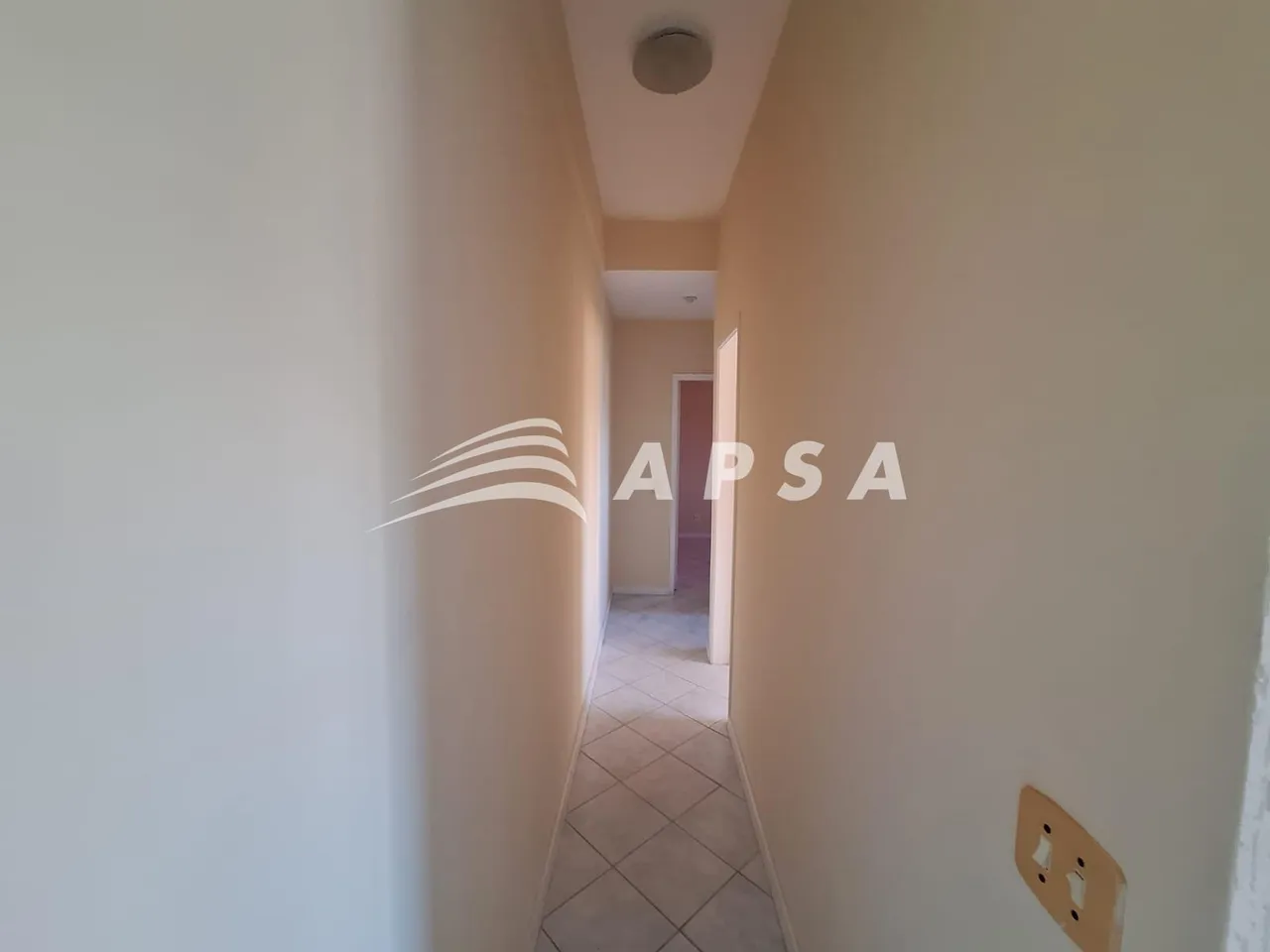 2-bedroom apartment with 1 parking space to rent — photo 2