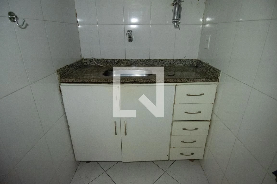 Monoambiente con piso de madera o laminado en Rio de Janeiro — photo 6