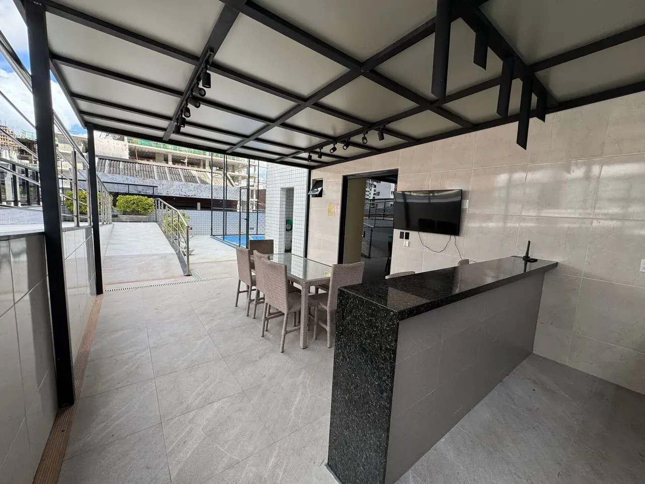 Unfurnished 100 m² apartment with 4 bedrooms and 2 en-suites — photo 15