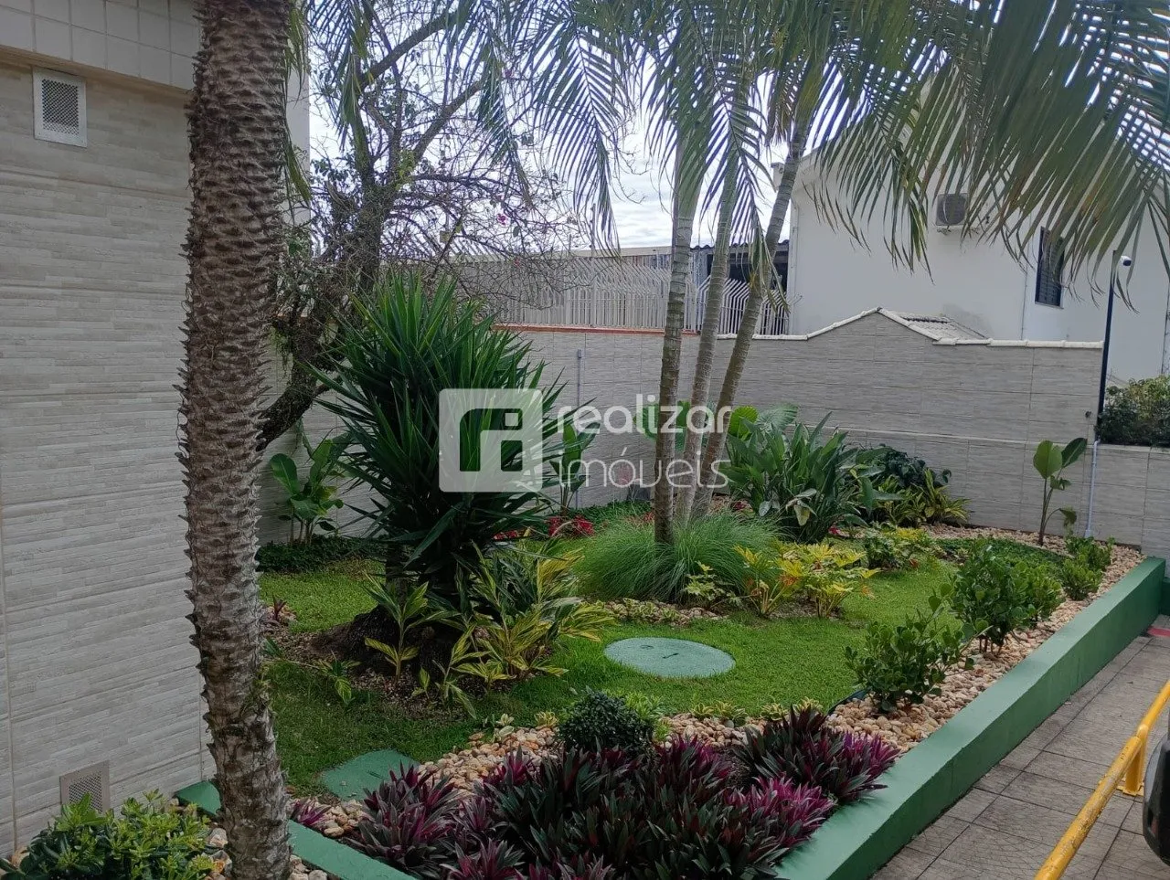 Apartamento de 2 dormitorios con balcón y 1 plaza — photo 54