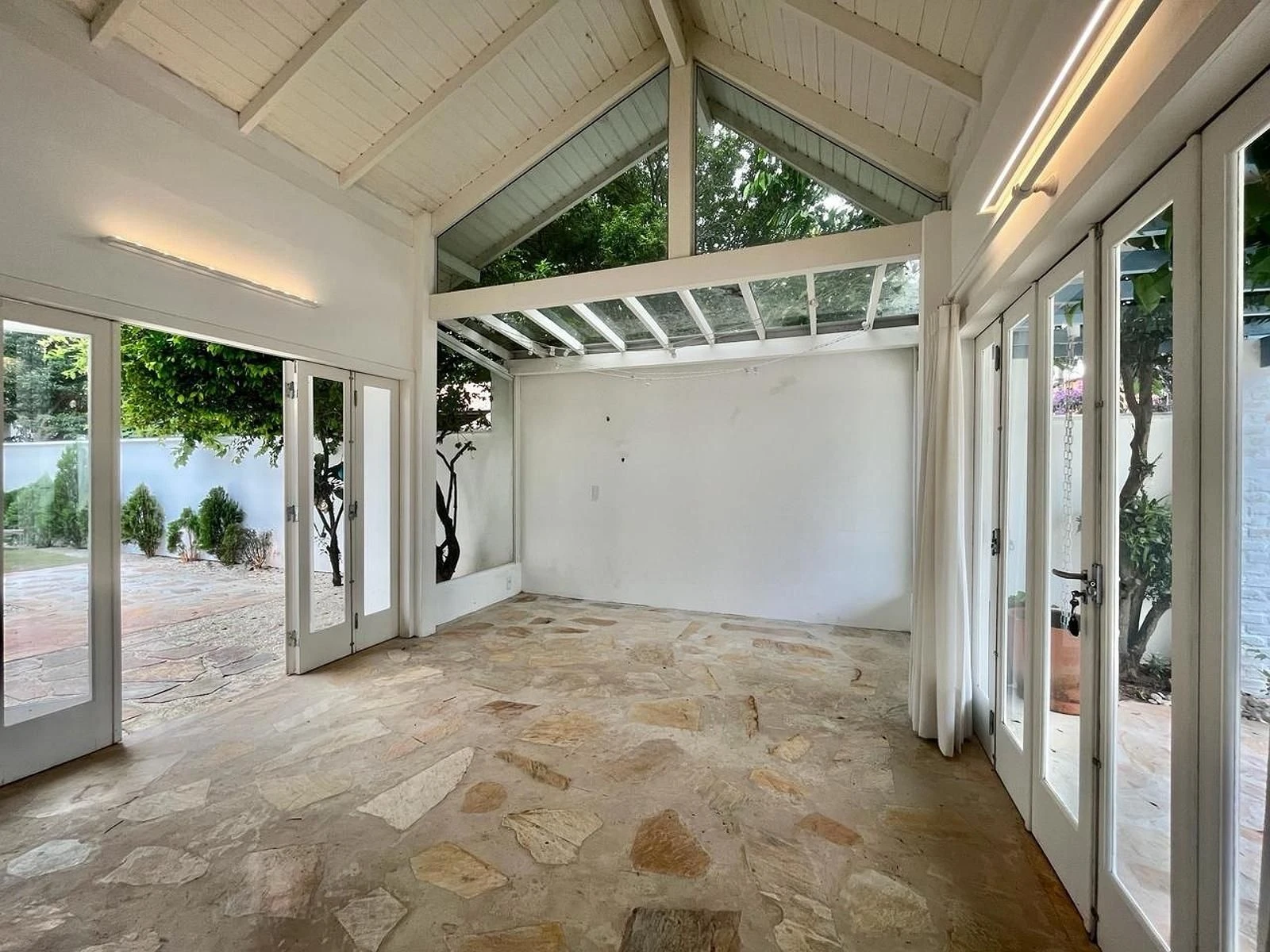 Casa de 3 dormitorios con vestidor en Florianópolis — photo 42