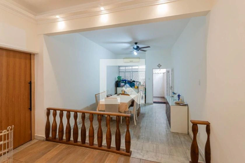 Casa para alugar com 4 quartos e 230 m², 3 banheiros — photo 43