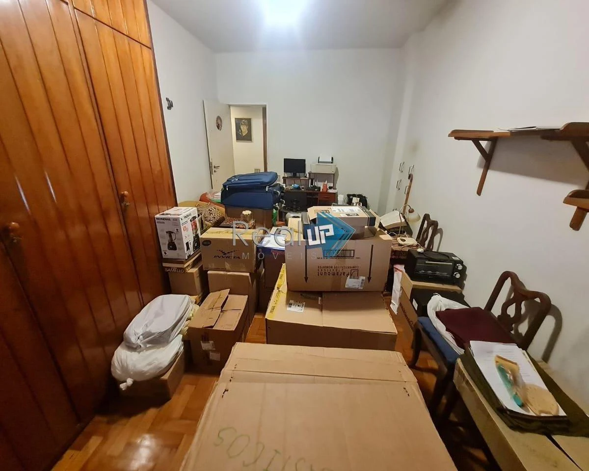 Apartment with 4 bedrooms and 5 bathrooms and 2 parking spaces — photo 17
