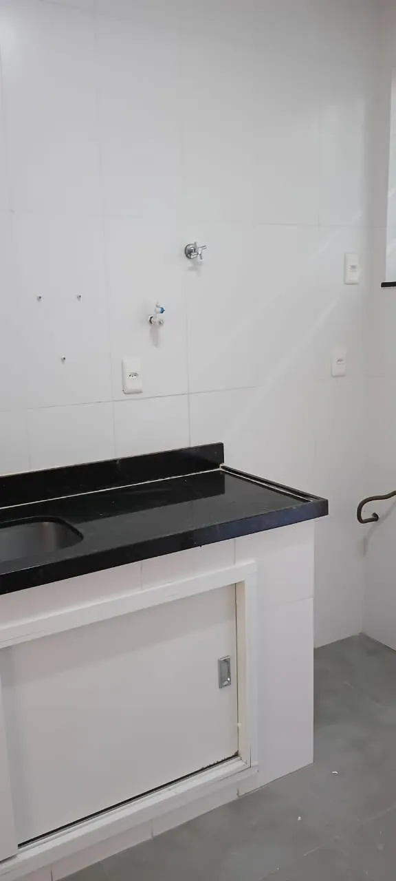 Unfurnished 2-bedroom apartment with 1 parking spot — photo 3