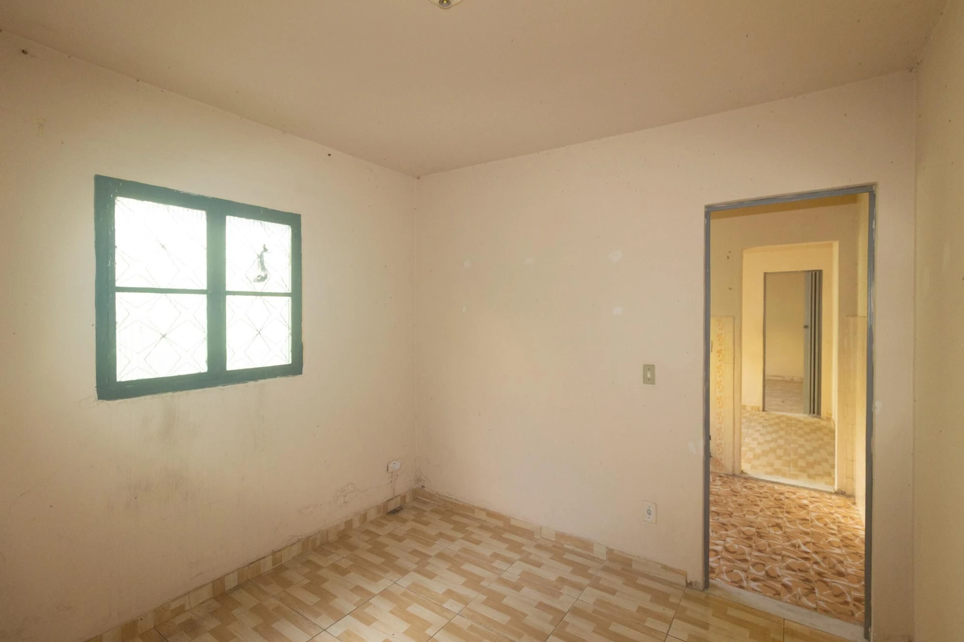 Unfurnished house with 2 bedrooms and 1 parking space — photo 30