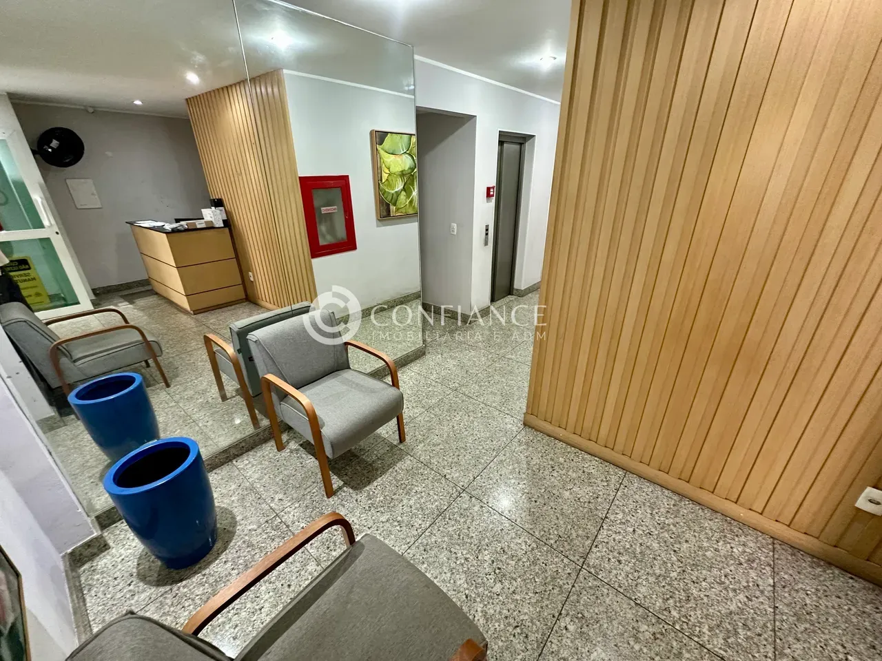 2-bedroom apartment with 2 bathrooms and a balcony — photo 43