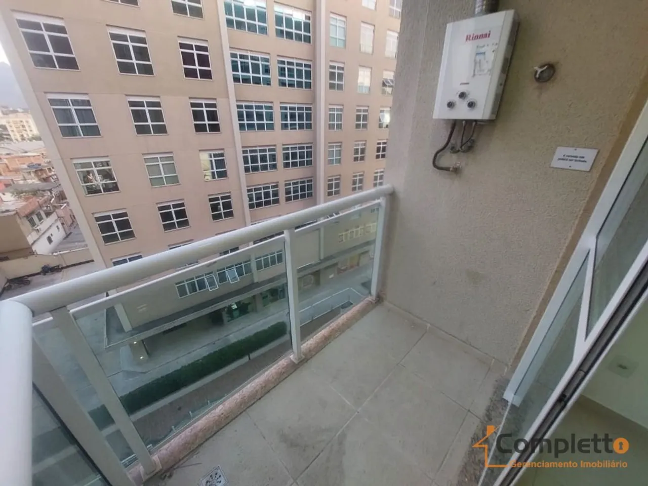 1-bedroom apartment with balcony and 41 m²