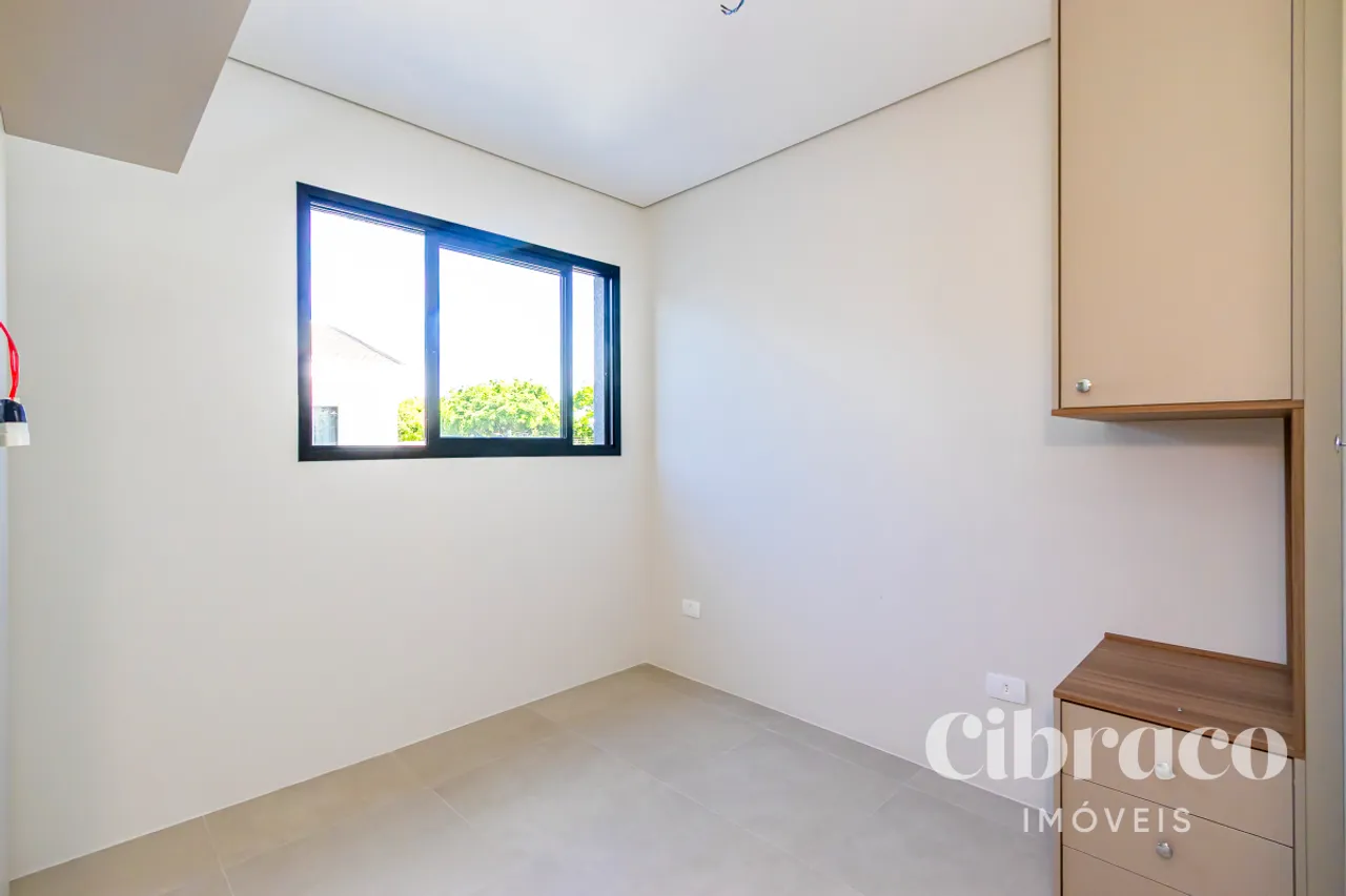 1-bedroom apartment with an open kitchen and 43 m² — photo 12
