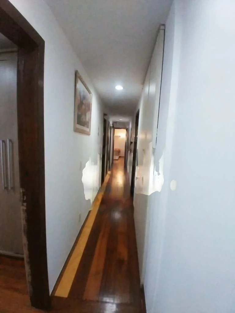 Unfurnished apartment with 6 bedrooms and 2 parking spots — photo 32