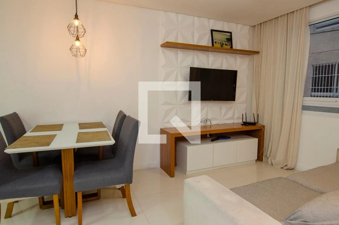 Apartamento mobiliado com 2 quartos e jardim privativo — photo 18