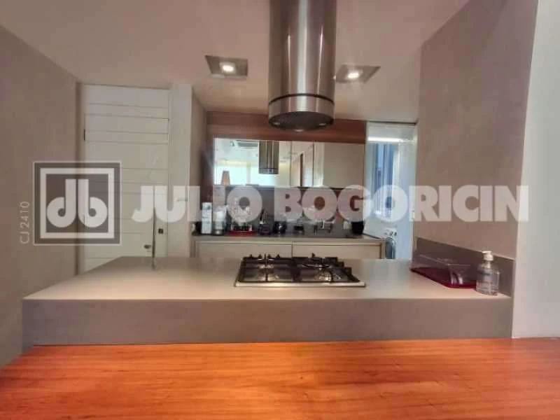 Furnished 2-bedroom apartment with 100 m² — photo 2
