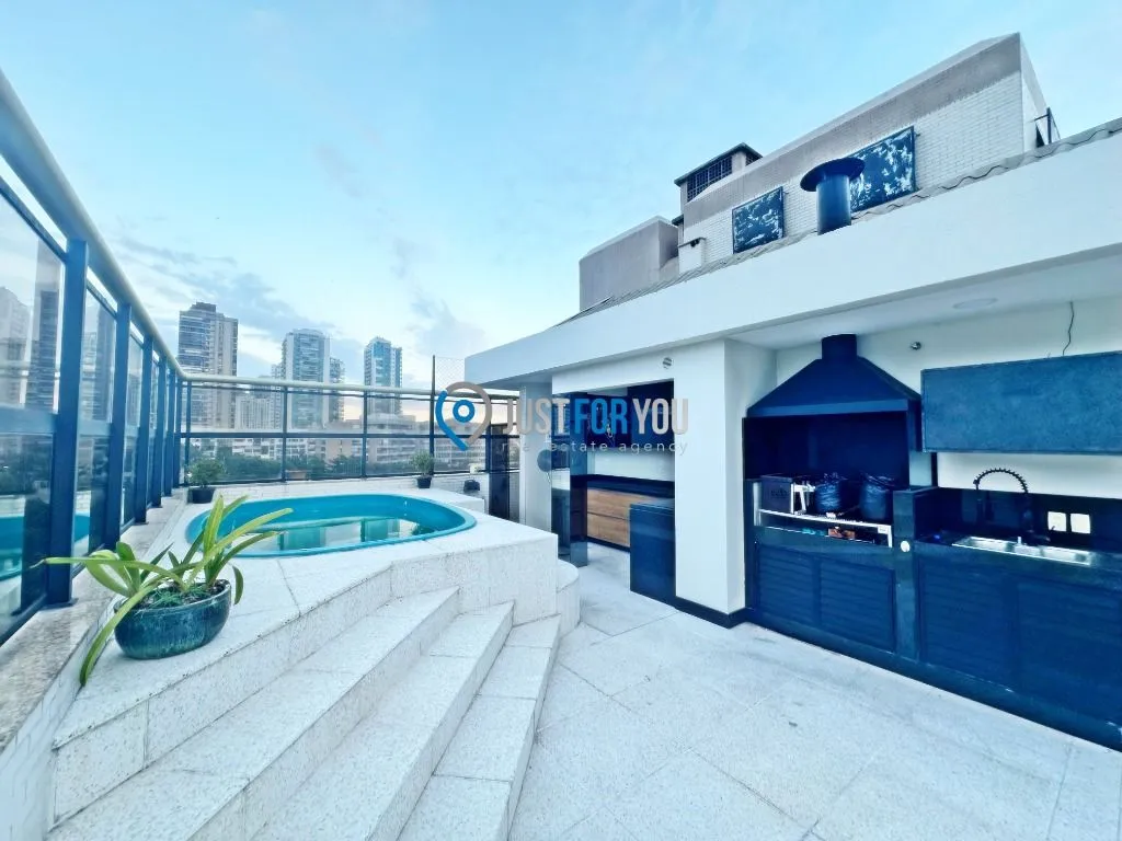 3-bedroom apartment with 5 bathrooms and 370 m² — photo 58