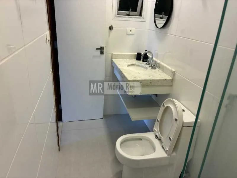 Apartment with 2 bedrooms and 2 bathrooms plus a balcony — photo 8