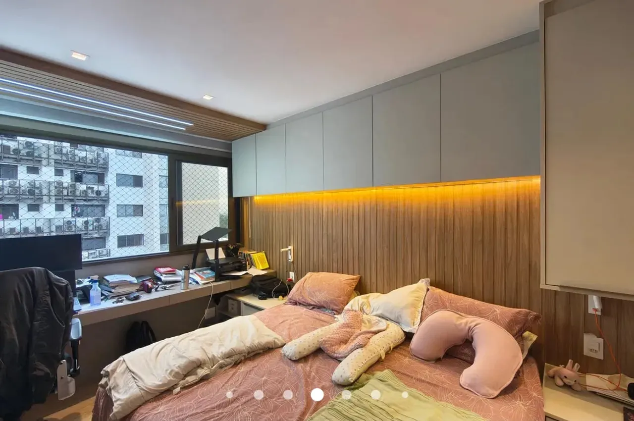 Furnished 3-bedroom apartment with 5 bathrooms — photo 24