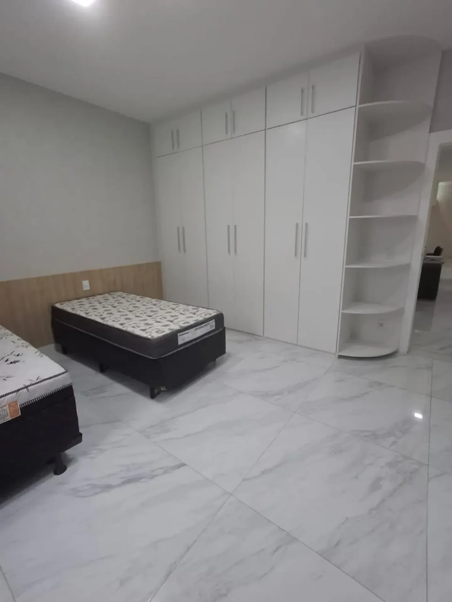 Furnished house with 4 suites and 5 bathrooms, 434 m² — photo 23
