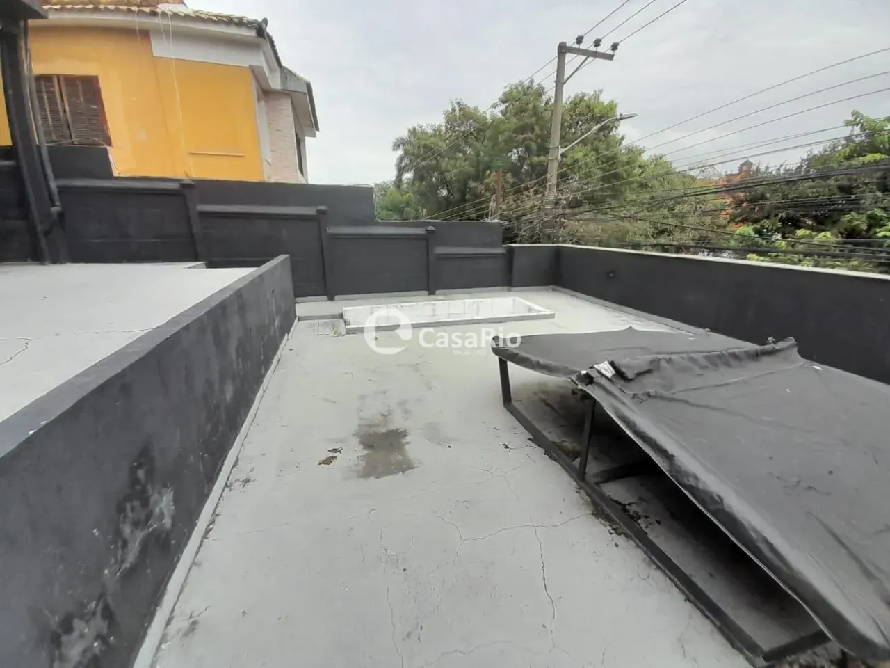 House with 3 bedrooms, 2 suites, separate kitchen — photo 14