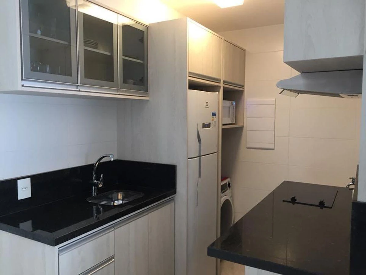 Apartamento mobiliado com cozinha americana e ar-condicionado — photo 3