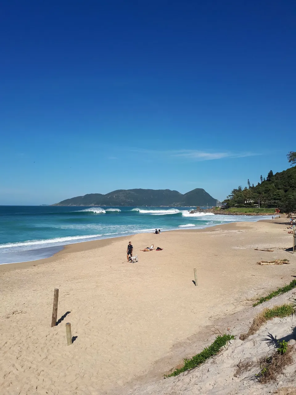 One-bedroom apartment with a water view in Florianópolis — photo 16