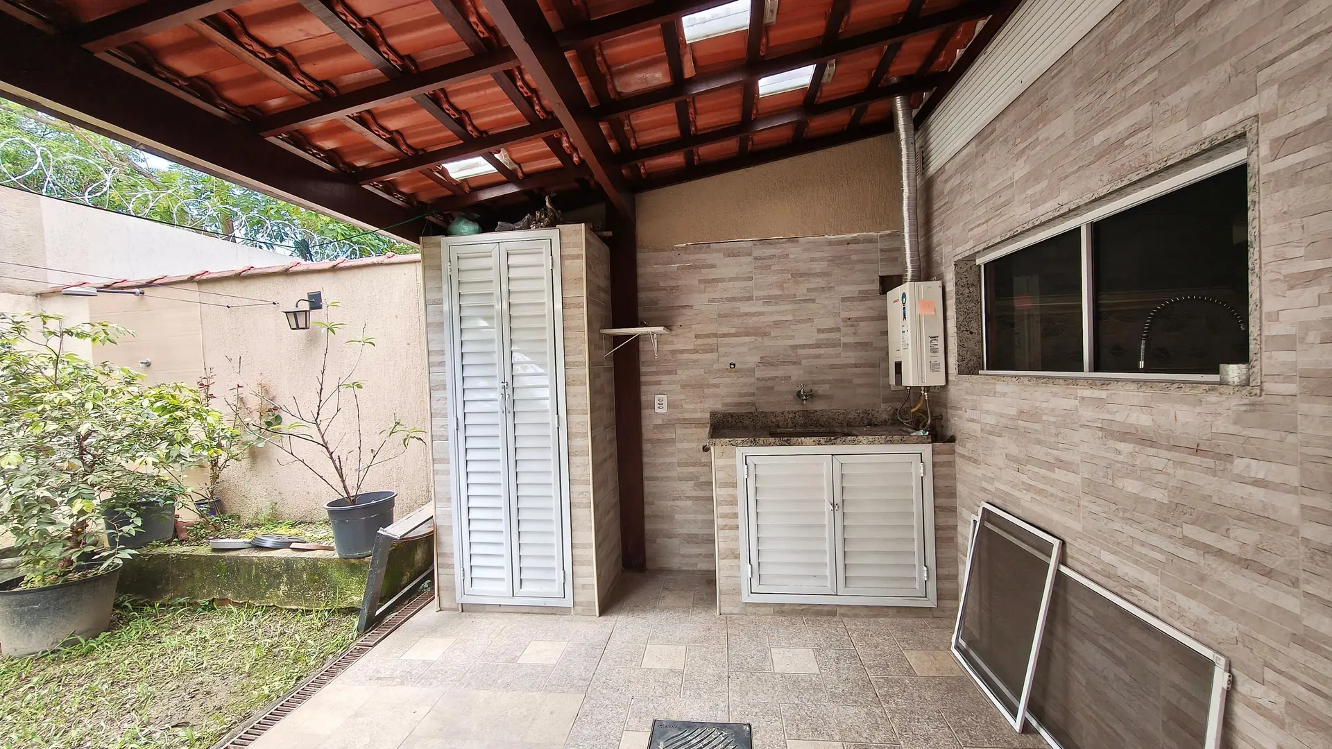 Casa com 3 quartos e cozinha em plano aberto — photo 14