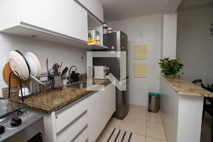 2-bedroom apartment with a mountain view in Rio de Janeiro — photo 33