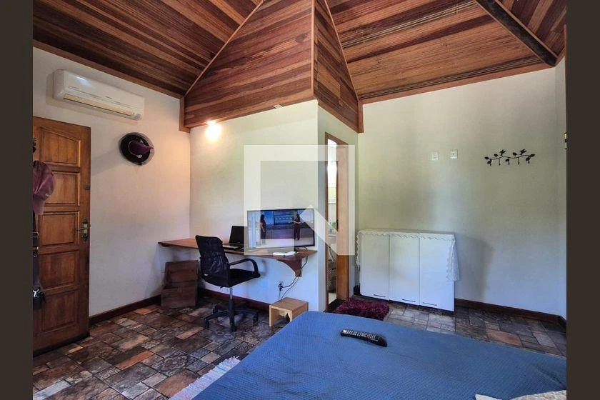 Furnished house, 2100 m², with a home office — photo 4
