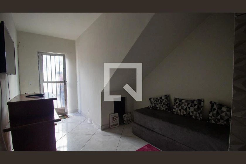 Furnished 1-bedroom apartment with 2 bathrooms — photo 17