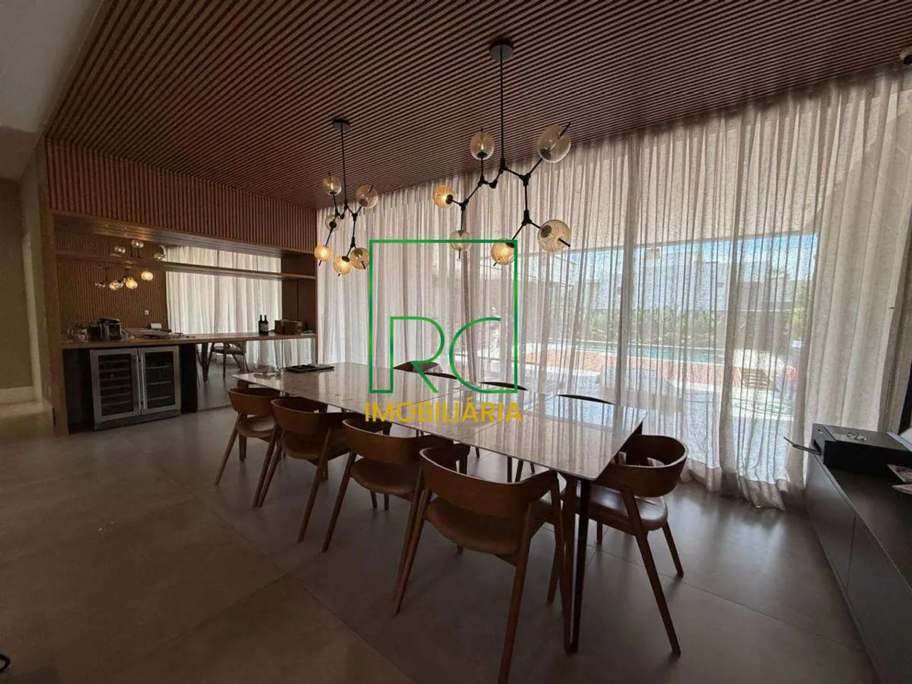 Furnished house with 5 bedrooms and 5 bathrooms — photo 8