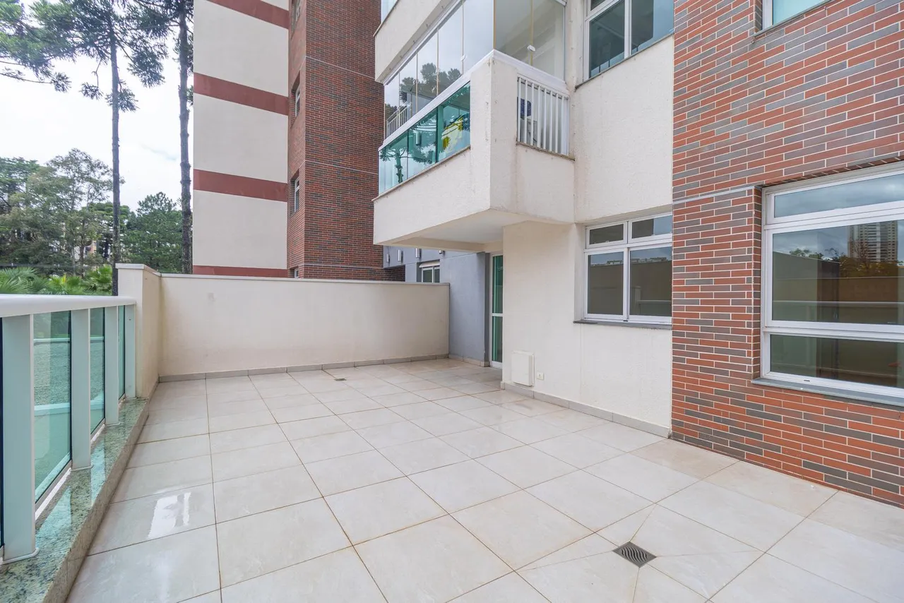 Unfurnished apartment with 2 bedrooms and 1 bath, 138 m² — photo 7