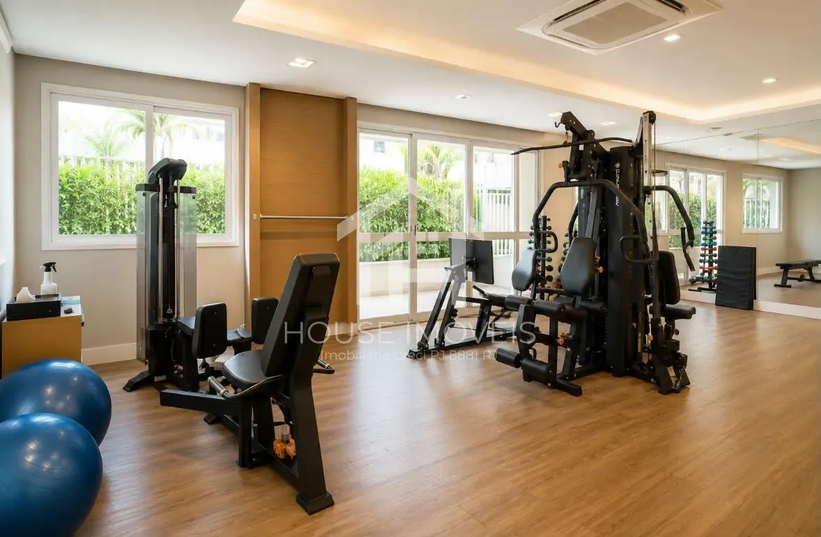 Apartamento com ar-condicionado e varanda envidraçada — photo 27